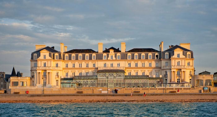 Hotel Saint-Malo : Le Grand Hôtel des Thermes